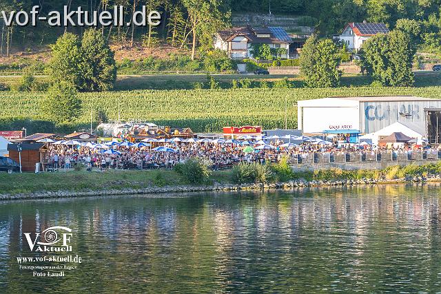 A-Fr_Foto Laudi_Donau in Flammen-8.jpg